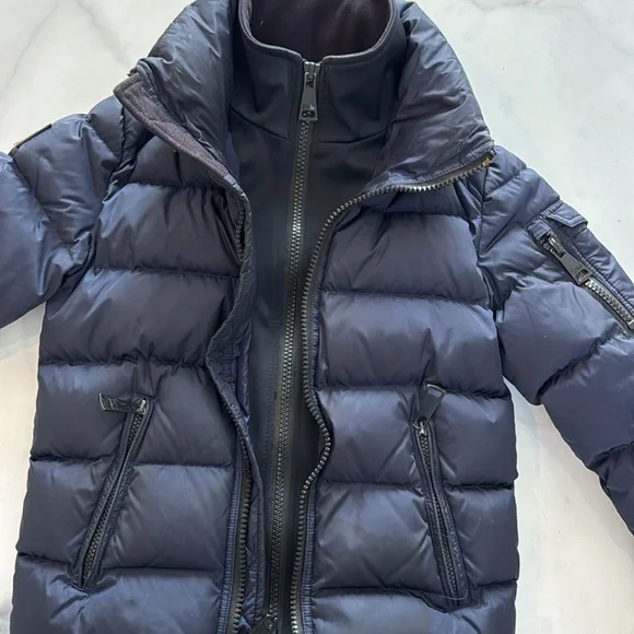 SAM boys size 10 winter jacket. Puffer coat. Double zipper. All zipper work